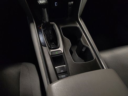 Used 2018 Honda Accord LX image 26