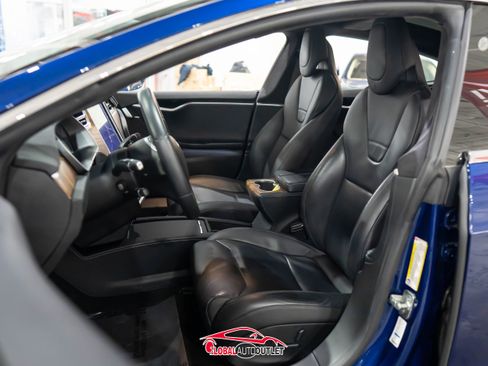 Used 2017 Tesla Model S 90D image 16