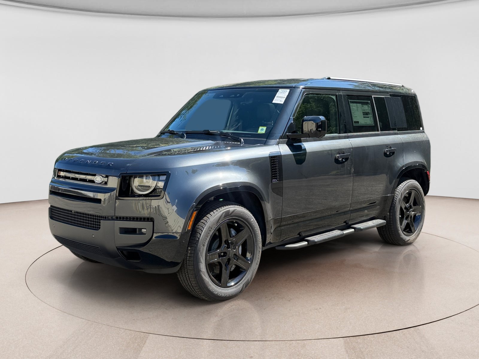 New 2026 Land Rover Defender 110 X-Dynamic SE AWD/4WD image 1