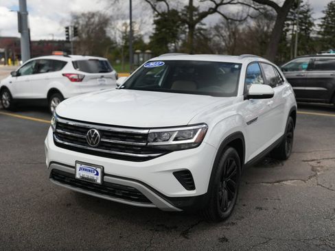 Used 2022 Volkswagen Atlas Cross Sport SE AWD/4WD image 3