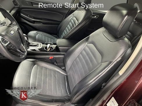 Used 2017 Ford Edge SEL w/ Equipment Group 201A AWD/4WD image 13