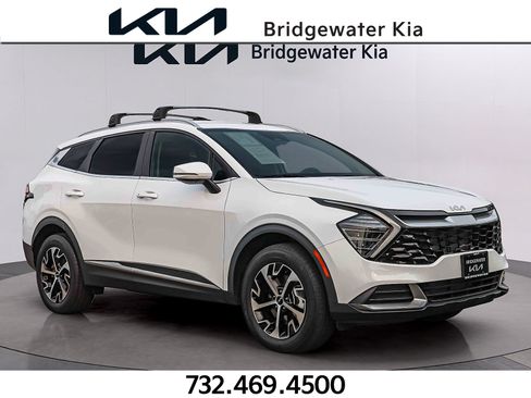 Certified 2024 Kia Sportage EX AWD/4WD image 1