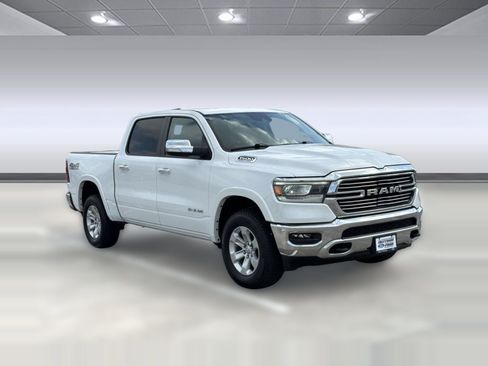 Used 2021 RAM 1500 Laramie w/ Off Road Group AWD/4WD image 7