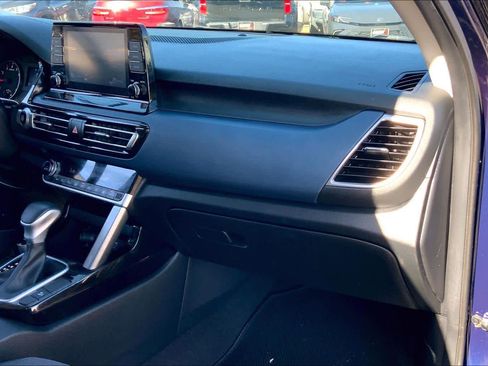 Used 2023 Kia Seltos S image 16