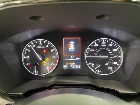 Used 2024 Subaru Outback Premium AWD/4WD image 15
