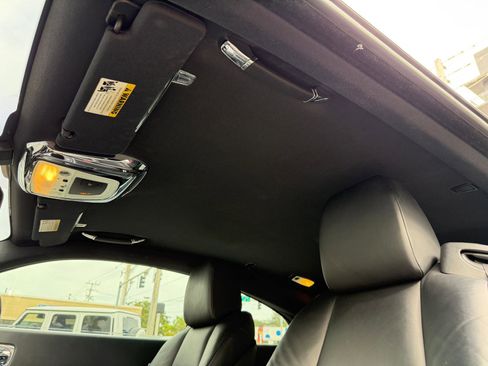 Used 2016 Rolls-Royce Wraith image 45