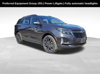 Used 2022 Chevrolet Equinox RS image 1
