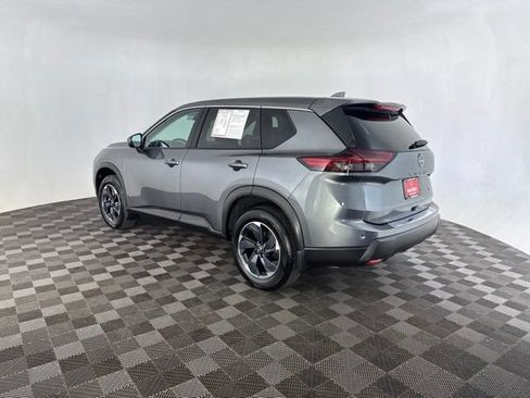 Certified 2026 Nissan Rogue SV w/ Cold Weather Package AWD/4WD image 7