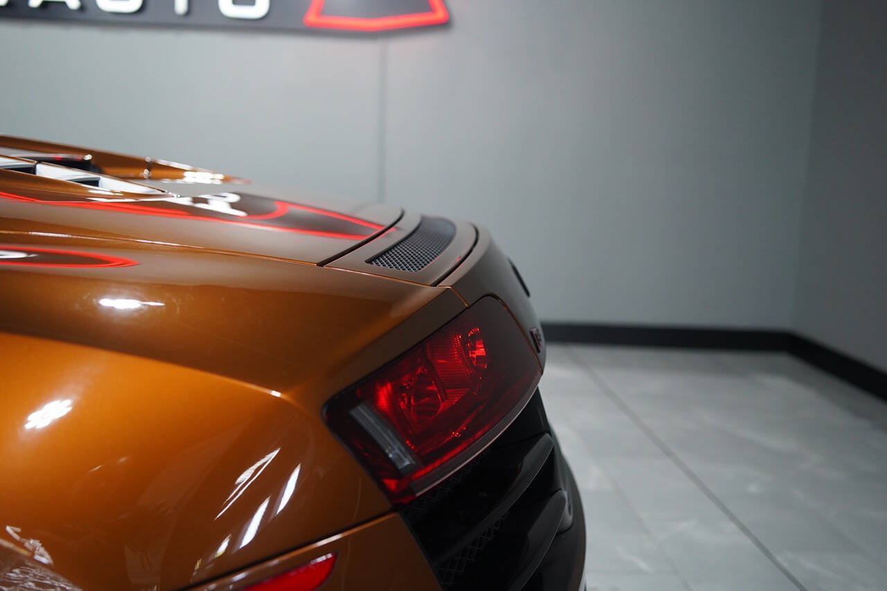 Used 2011 Audi R8 V10 AWD/4WD image 45
