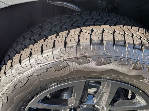 Certified 2025 Chevrolet Silverado 1500 Custom w/ Turbomax Blackout Package image 13