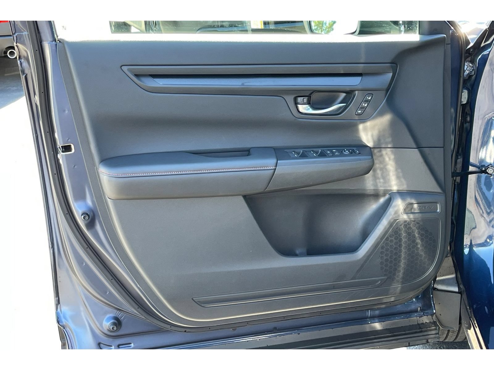 Used 2026 Honda CR-V Sport-L image 11