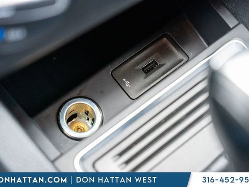 Used 2017 Volkswagen Jetta S image 11