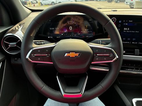 New 2027 Chevrolet Equinox LT AWD/4WD image 5