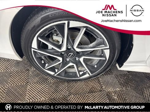 Certified 2025 Nissan Sentra SR image 29