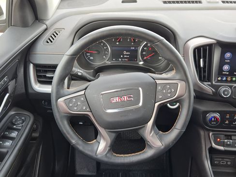 Used 2024 GMC Terrain AT4 image 17