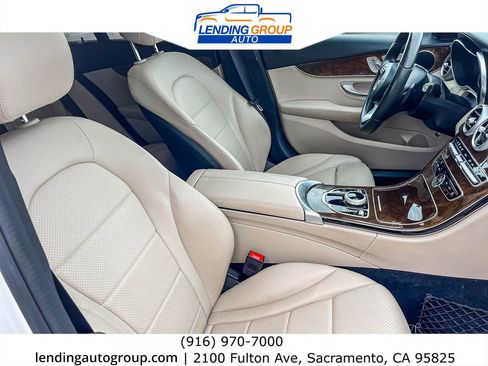 Used 2018 Mercedes-Benz C 300 Sedan image 16