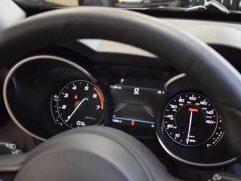 Used 2021 Alfa Romeo Stelvio Sprint w/ Nero Edizione image 44