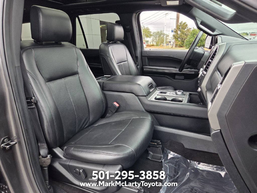 Used 2020 Ford Expedition XLT w/ Equipment Group 202A RWD image 16