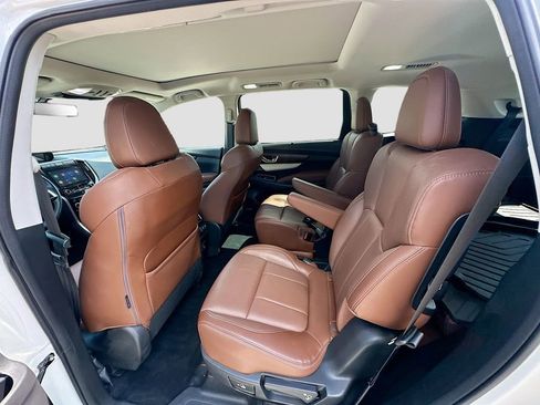 Used 2020 Subaru Ascent Touring w/ Popular Package #3 AWD/4WD image 26