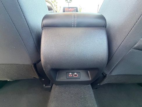 Used 2023 Nissan Altima 2.5 SV AWD/4WD image 31
