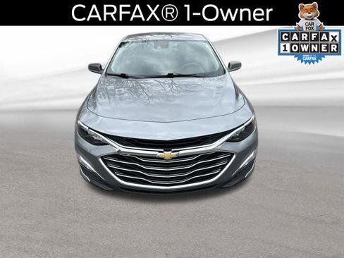 Used 2023 Chevrolet Malibu LS image 2