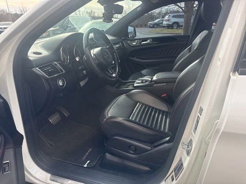 Used 2019 Mercedes-Benz GLE 43 AMG AMG GLE 43 image 4