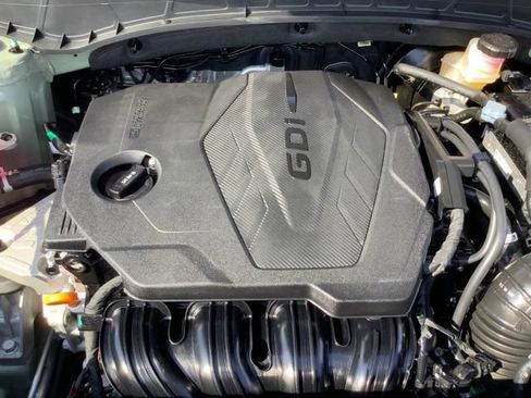 Certified 2025 Hyundai Santa Cruz SE AWD/4WD image 15