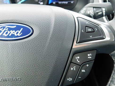 Used 2024 Ford Edge SEL w/ Convenience Package image 28