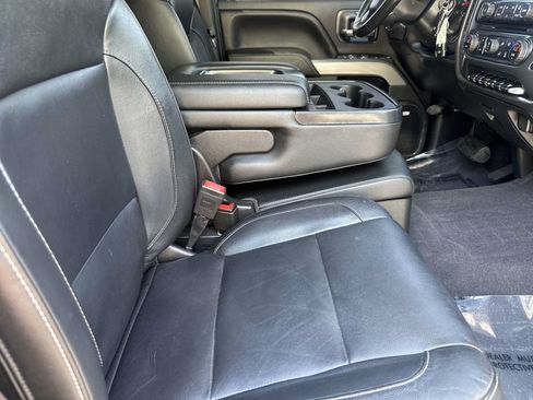 Used 2019 Chevrolet Silverado 2500 LTZ w/ Duramax Plus Package AWD/4WD image 18
