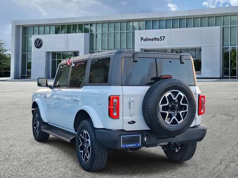 Used 2025 Ford Bronco Outer Banks AWD/4WD image 4