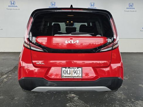 Used 2024 Kia Soul LX image 33