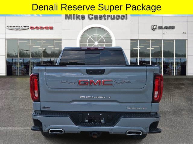 Used 2025 GMC Sierra 1500 Denali AWD/4WD image 5