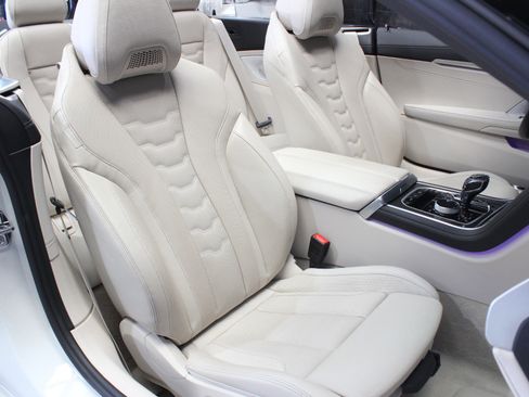 Used 2022 BMW M850i xDrive Convertible w/ M Carbon Exterior Package image 50