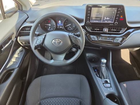 Used 2021 Toyota C-HR LE FWD image 14