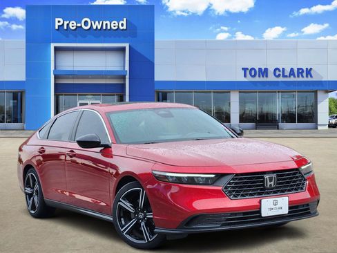 Used 2023 Honda Accord Sport image 1