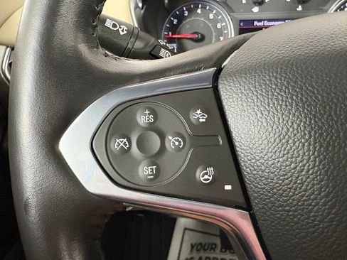 Used 2022 Chevrolet Traverse LT AWD/4WD image 23