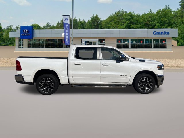 Used 2025 RAM 1500 Laramie AWD/4WD image 5