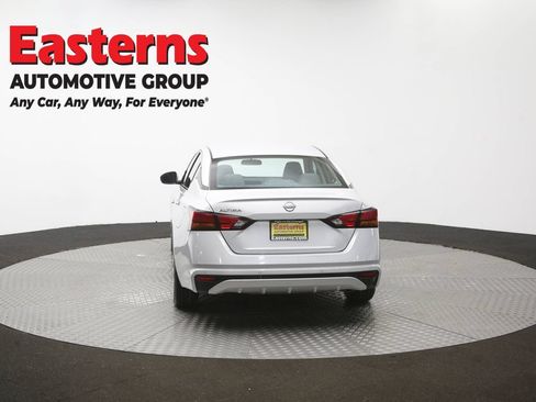 Used 2023 Nissan Altima 2.5 S FWD image 34