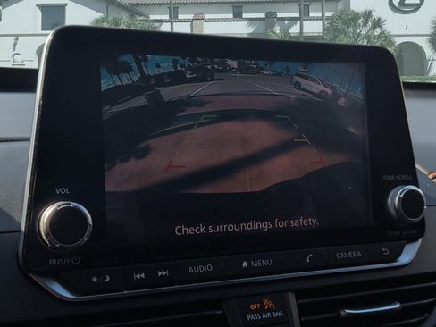 Used 2019 Nissan Altima 2.5 SR AWD/4WD image 19