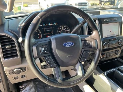 Used 2019 Ford F150 XLT w/ Equipment Group 302A Luxury AWD/4WD image 15