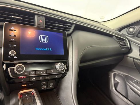 Used 2022 Honda Insight Touring image 17