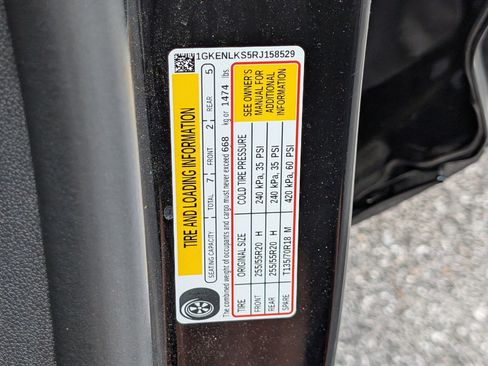 Used 2024 GMC Acadia Denali FWD image 41