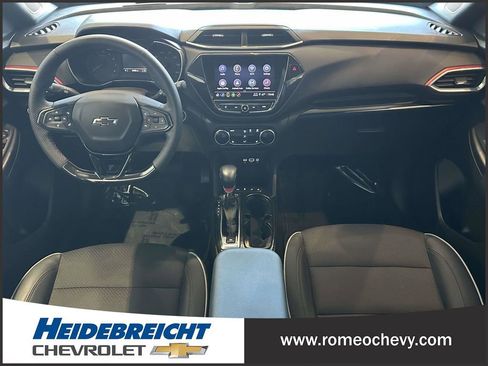 Certified 2023 Chevrolet TrailBlazer RS w/ Convenience Package image 15