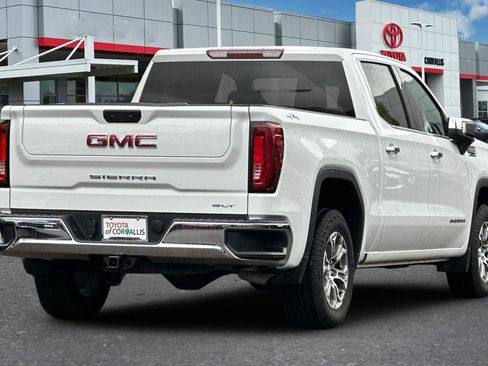 Used 2024 GMC Sierra 1500 SLT image 4