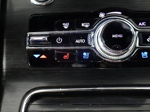 Used 2021 Lincoln Nautilus Reserve w/ Monochromatic Package image 51