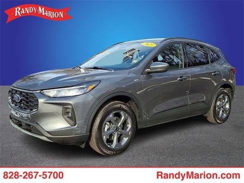 Used 2025 Ford Escape ST-Line Select image 1