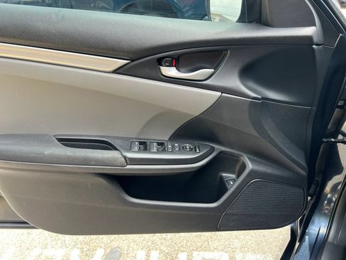 Used 2020 Honda Civic LX image 17