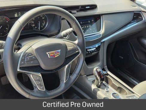 Certified 2025 Cadillac XT5 Premium Luxury image 14