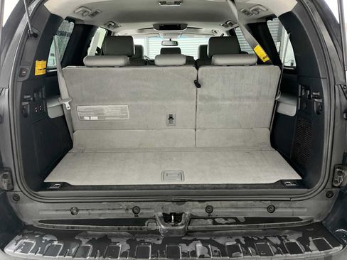 Used 2011 Toyota Sequoia Limited AWD/4WD image 27