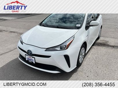 Used 2021 Toyota Prius LE